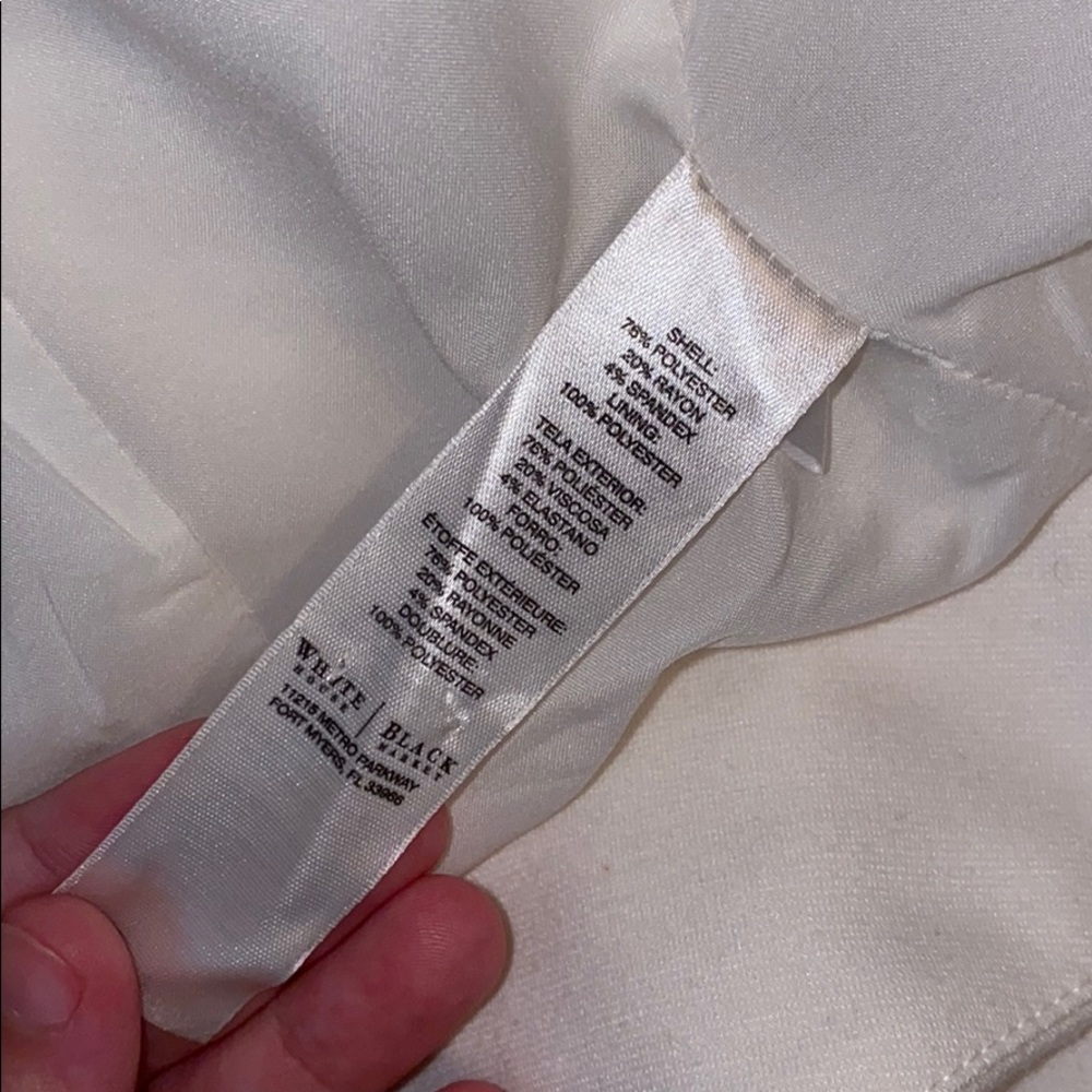 <HP> White House Black Market Ruffled White Jacket - Picture 7 of 7